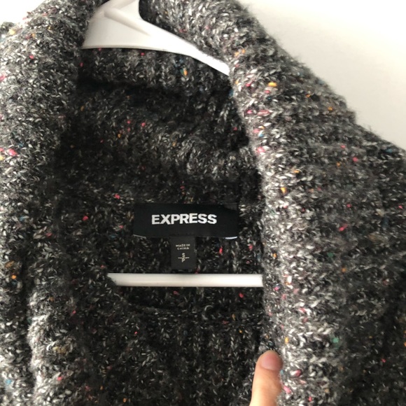 Express Cozy Turtleneck Tunic - Picture 3 of 4